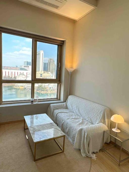 Comfortable Duplex House With View #seokchonlakeview #lotteworld Apartment *