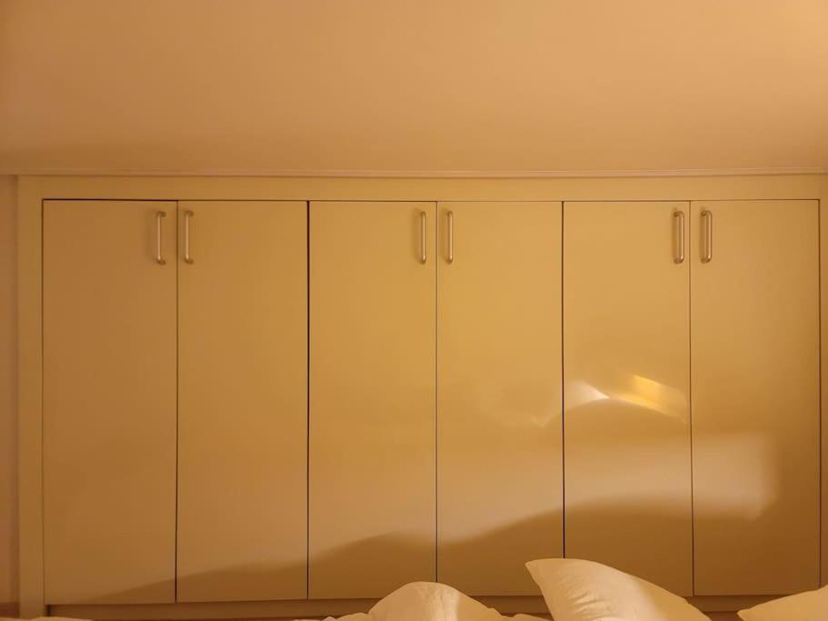 Apartment Comfortable Duplex House With View #seokchonlakeview #lotteworld Seoul