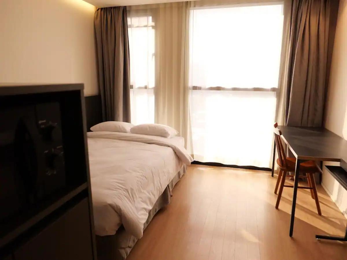 Celib Yeoui Hotel 2*
