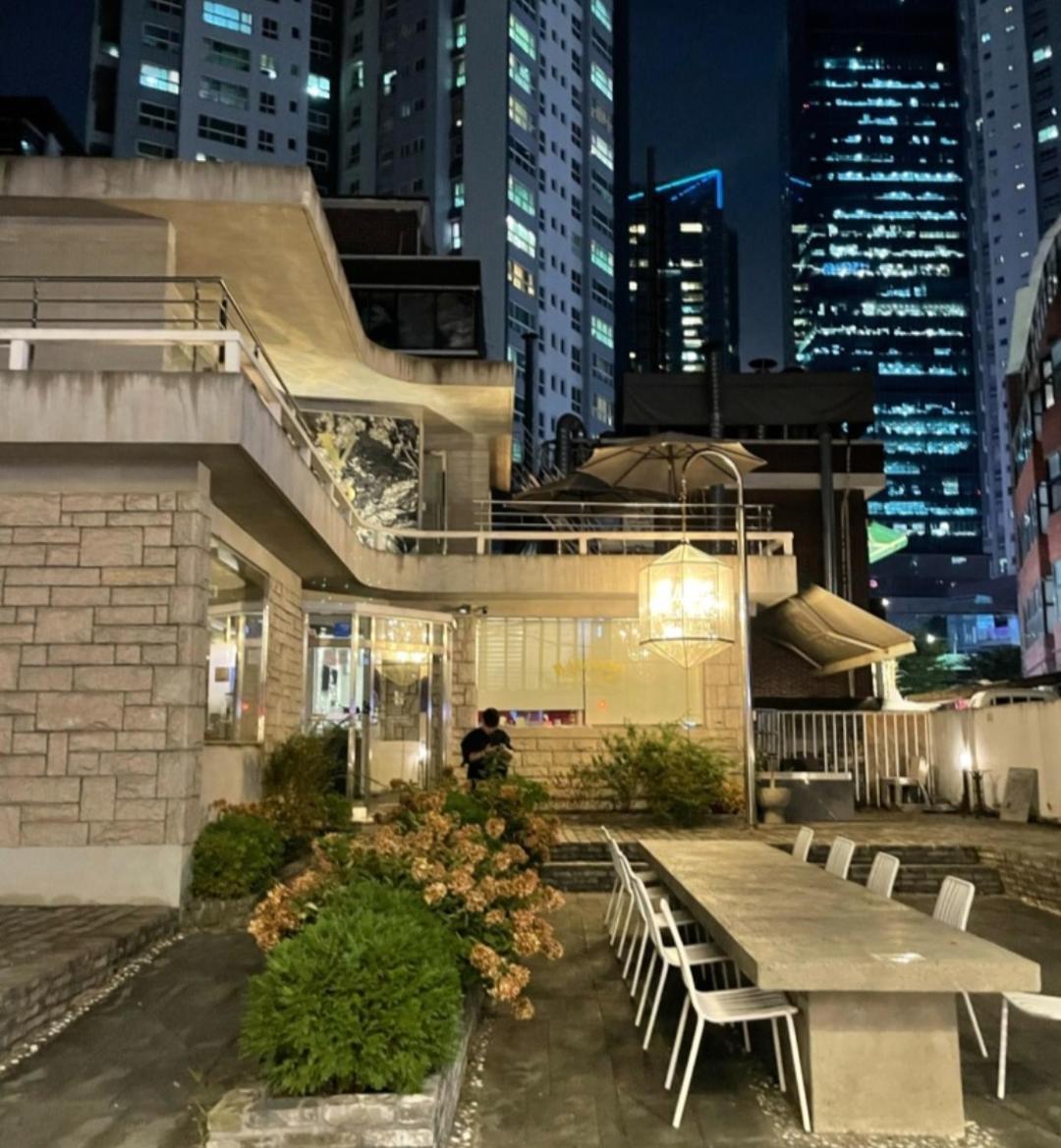 Osondoson Stay-5min To Hapjeong Station, Family Favorites, 3bed Room, Large Living Seoul