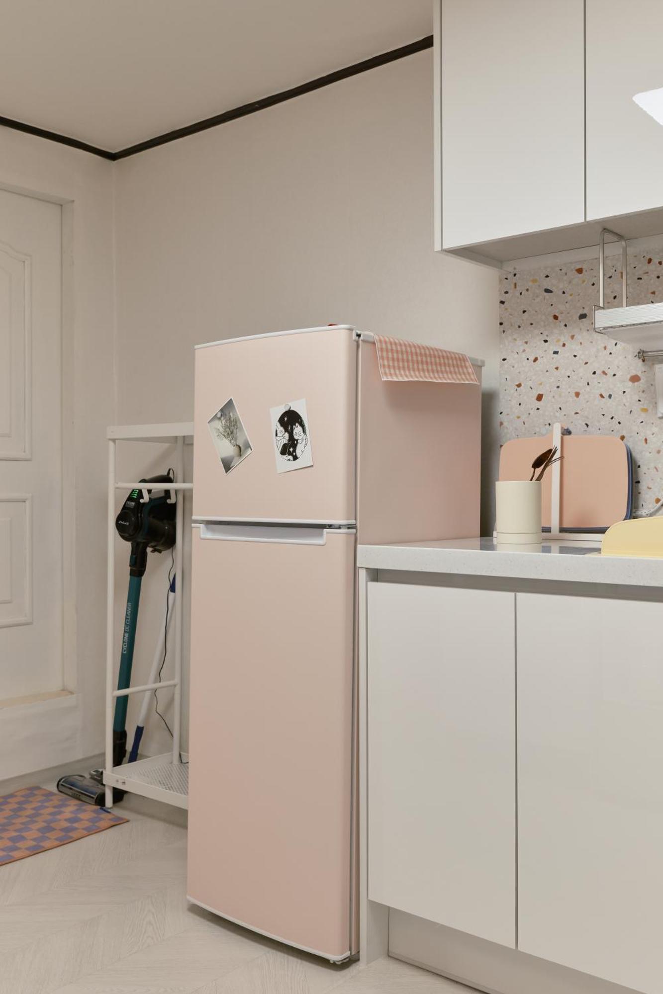 Warm Place Apartment