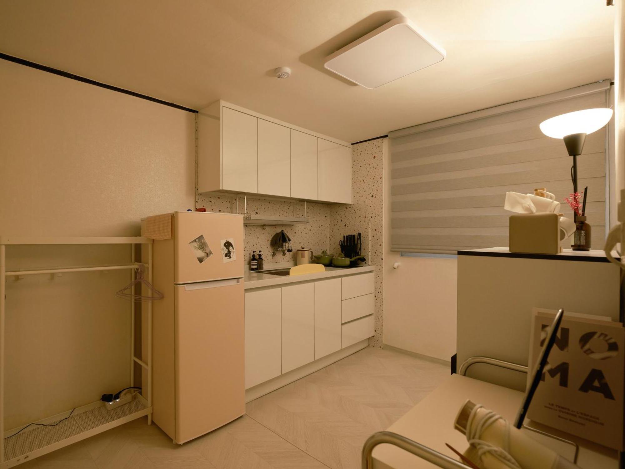 Apartment Warm Place *