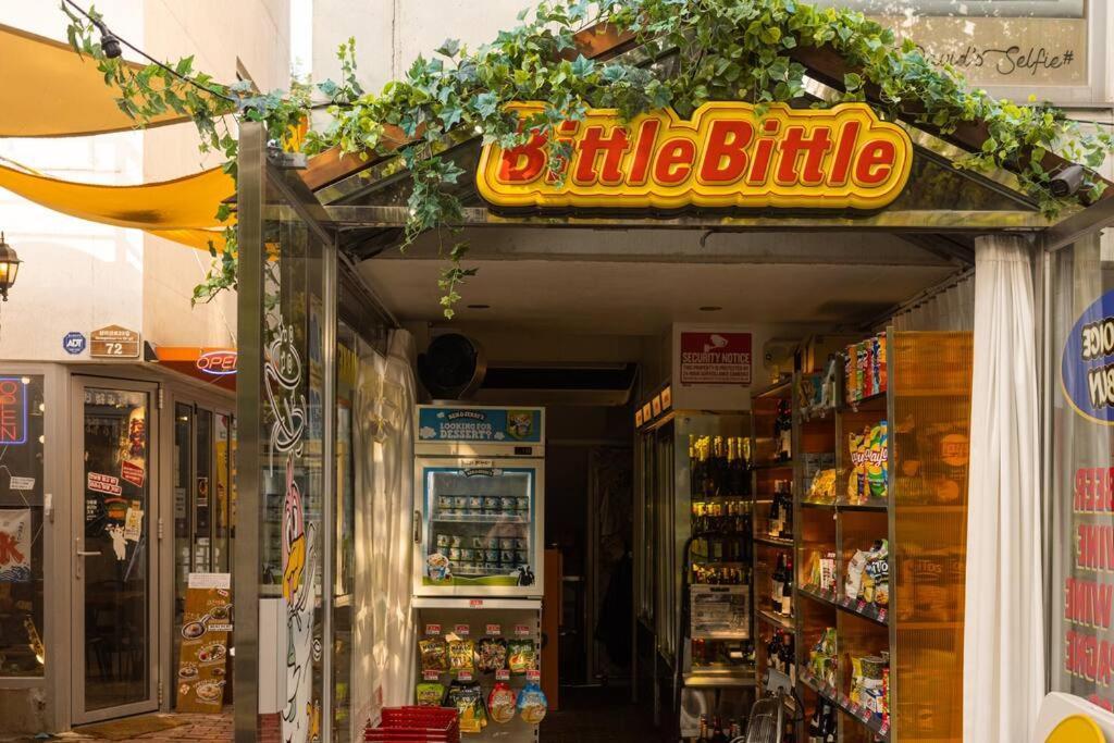 Comfy Leafy In Yeonnam Seoul