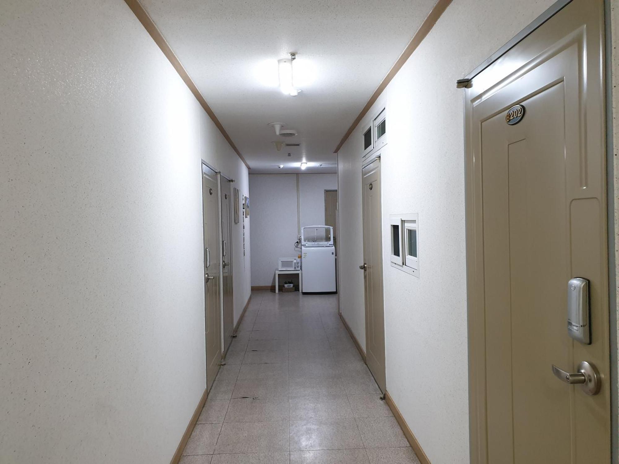 Hongdae, Sinchon Yeonhui House * Seoul
