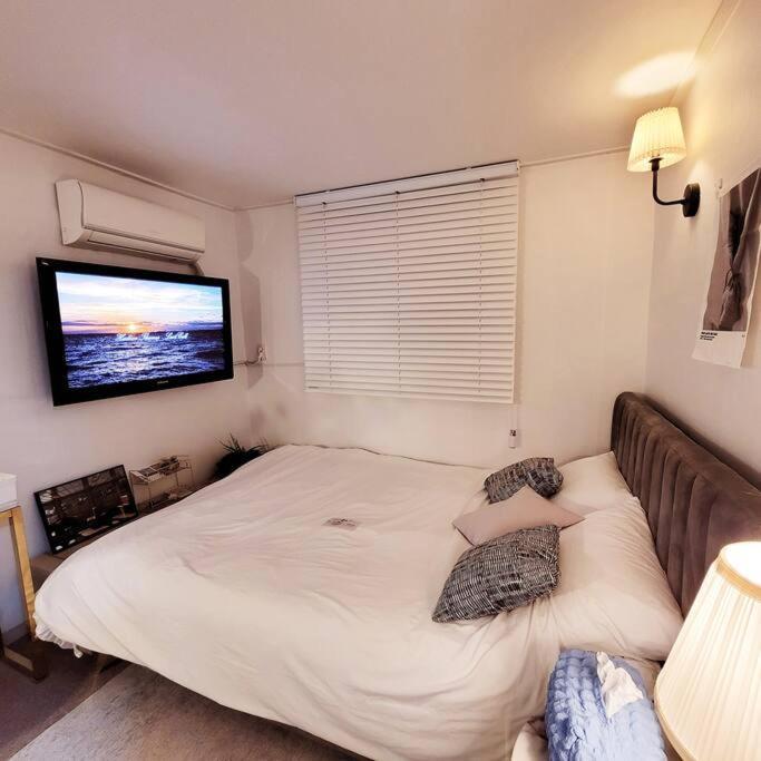 Gaon #sillim Stn 2min #airport Bus 1min #gangnamhongdae 20min #yeouido10min #longtermstay Discount #healingproperty Apartment Seoul