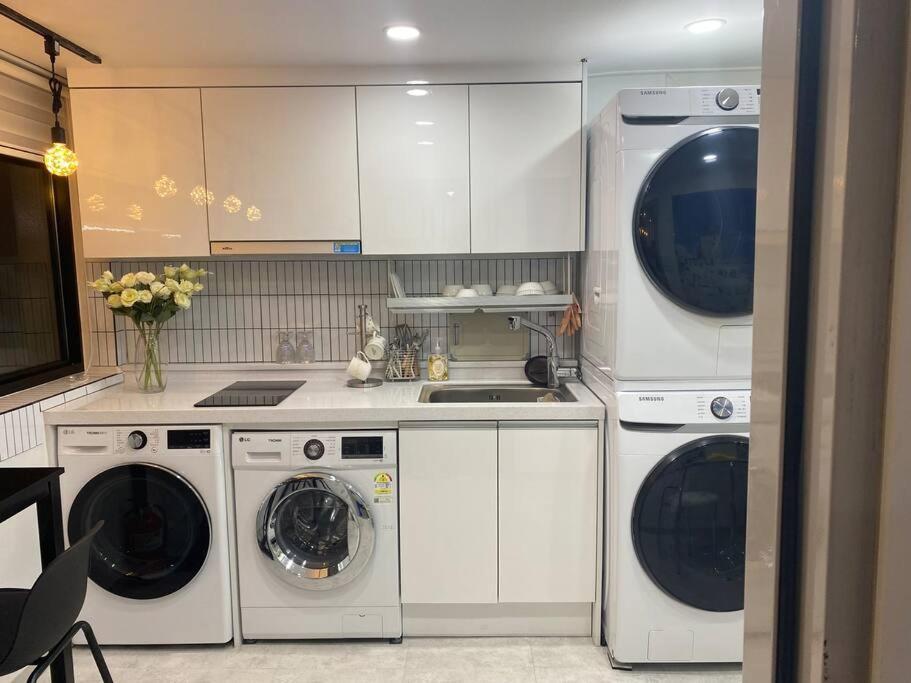 Apartment Gaon #sillim Stn 2min #airport Bus 1min #gangnamhongdae 20min #yeouido10min #longtermstay Discount #healingproperty *