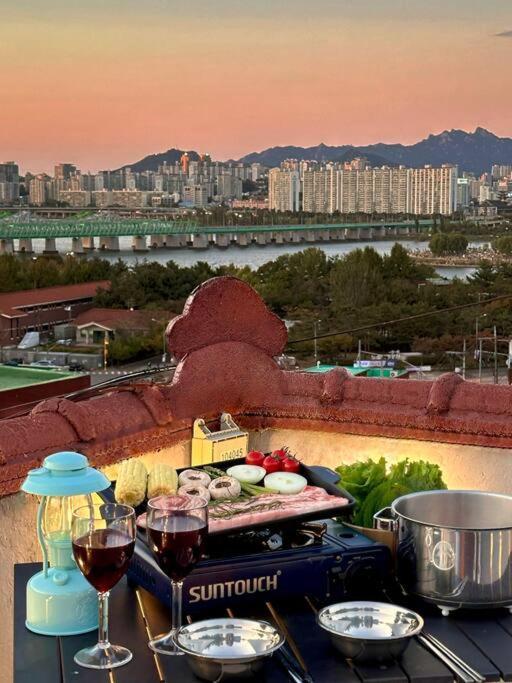 K-rooftop Nodeul House * Seoul