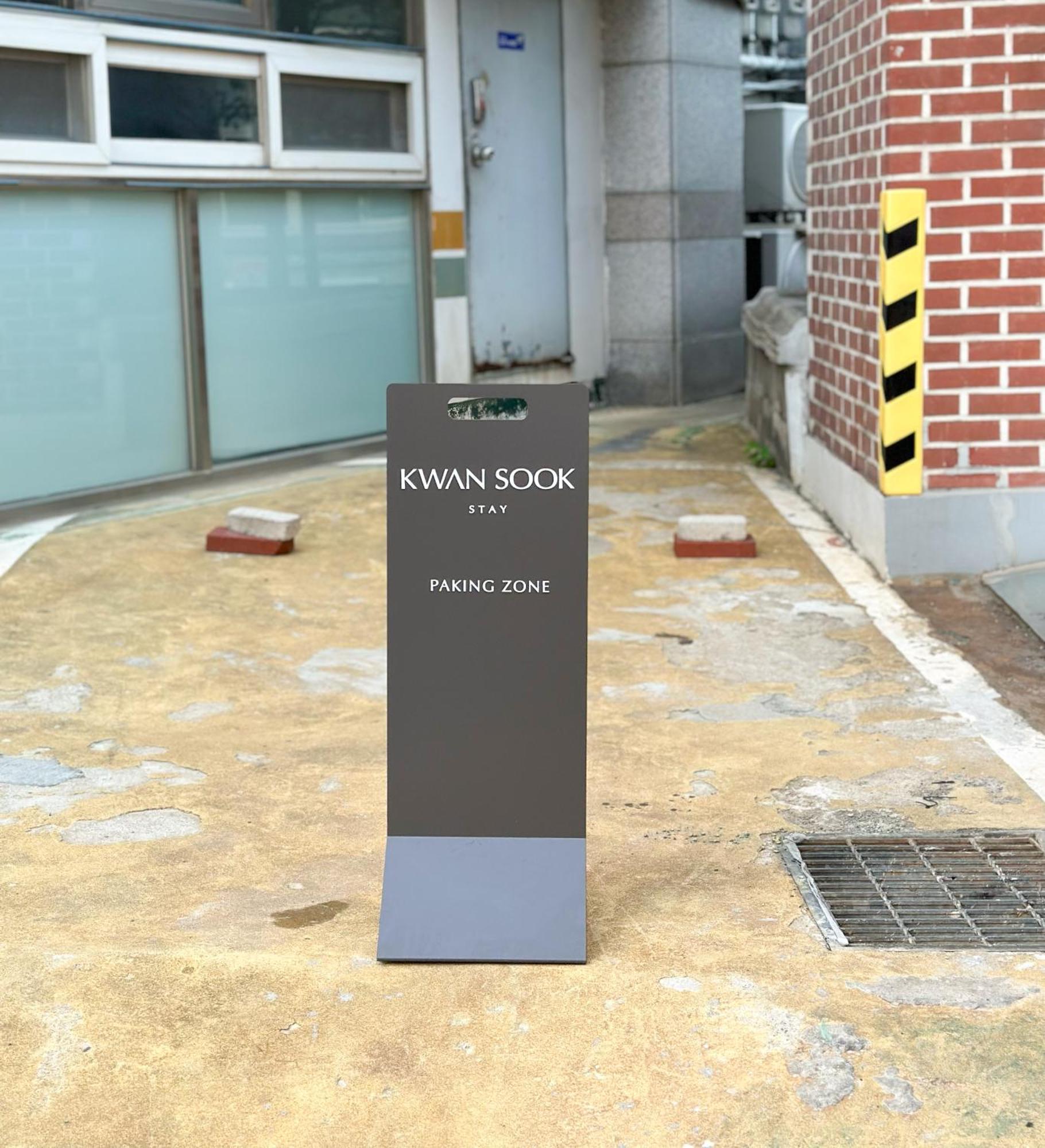Kwansook Villa