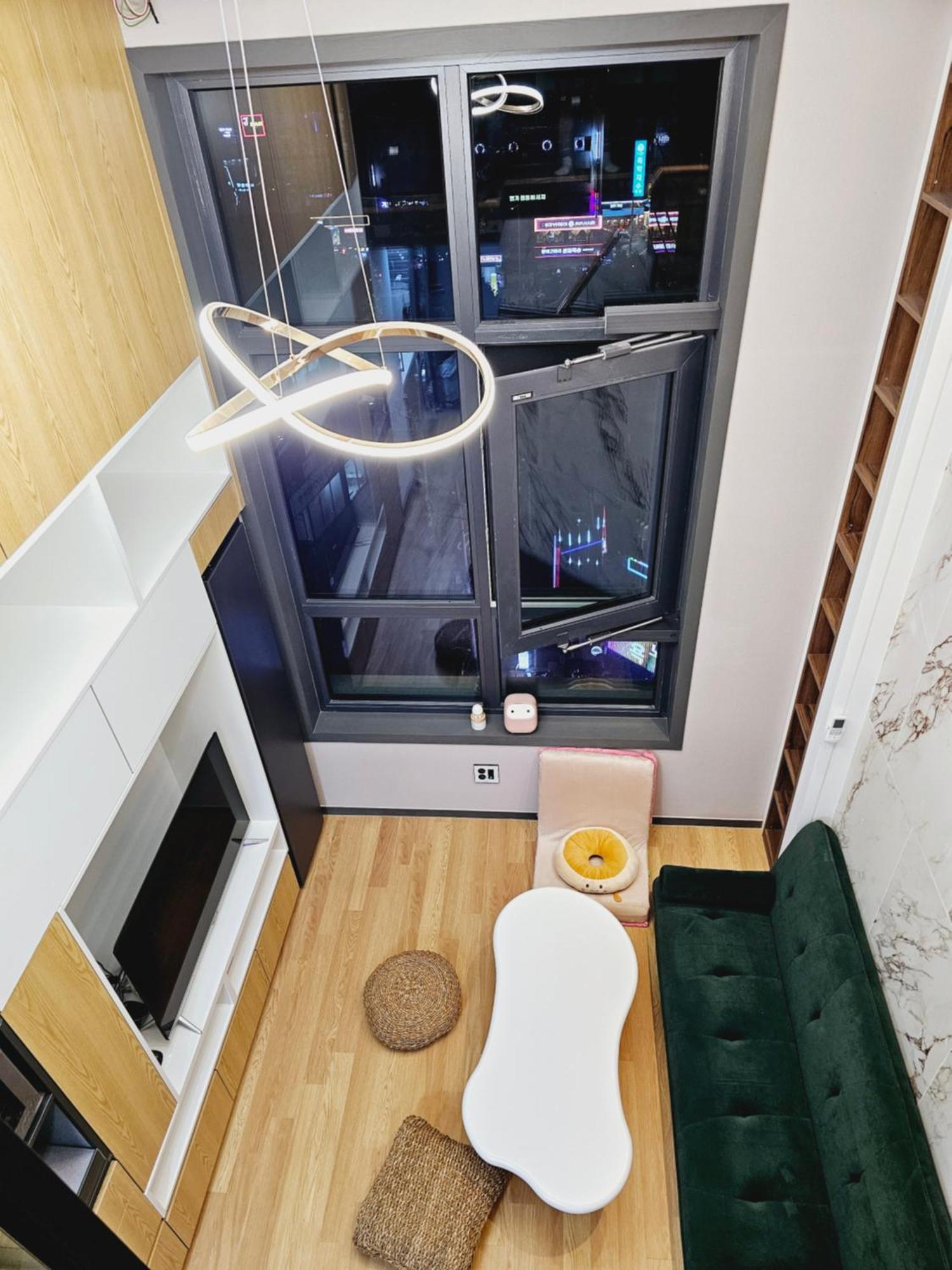 Luxury Near Olympic Park, Asan Medical Center, Lotte World Tower, Free Korean Ramen Seoul