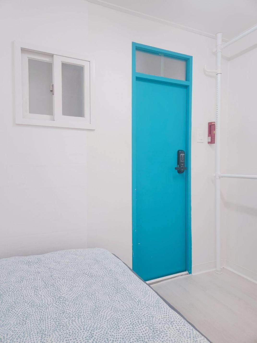 Only For Woman - Sadang House 3rd Floor * Seoul