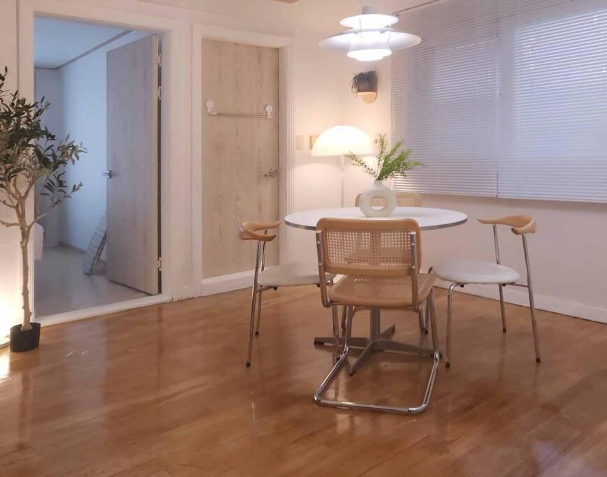 C-1 White Linen House,3br *