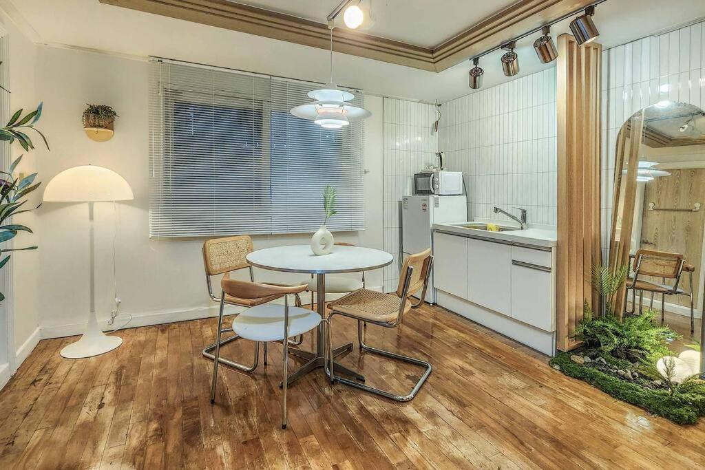 Apartment C-1 White Linen House,3br *