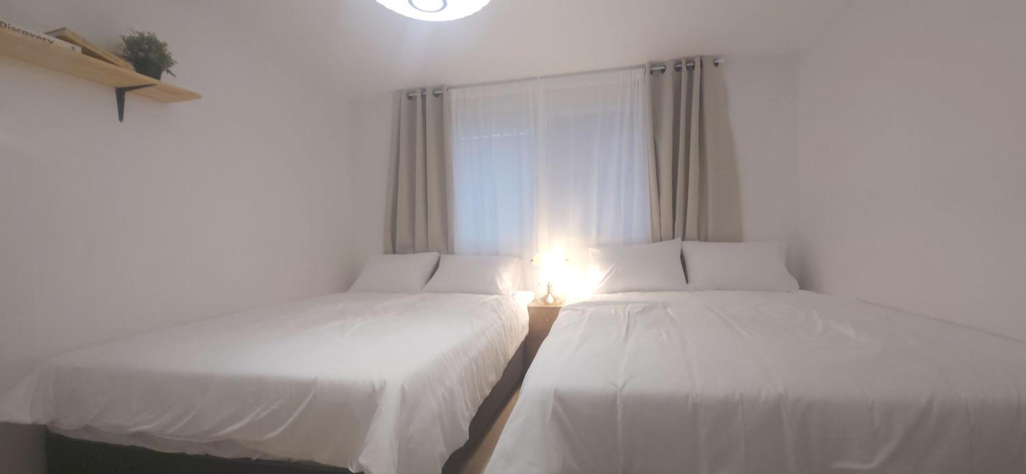 C-1 White Linen House,3br