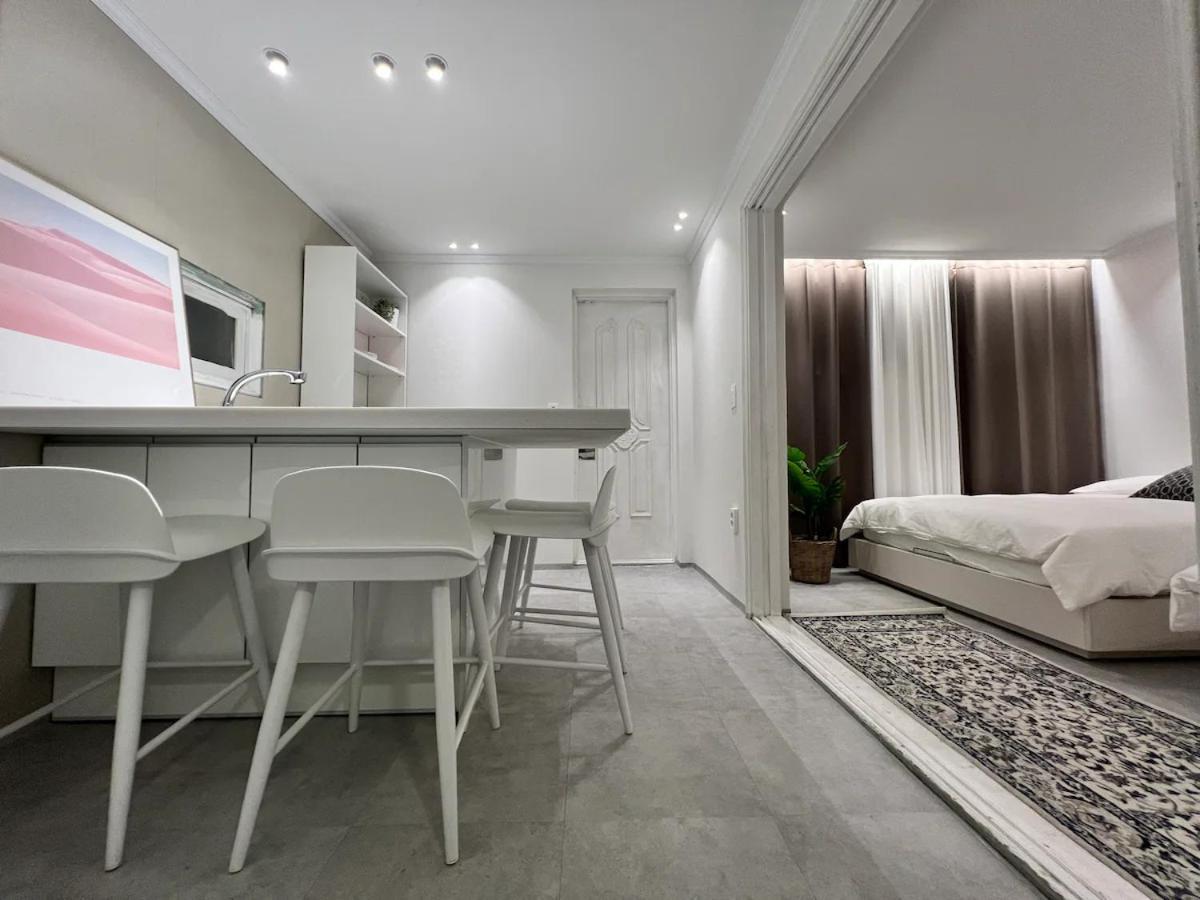 Oasis Apartment Seoul