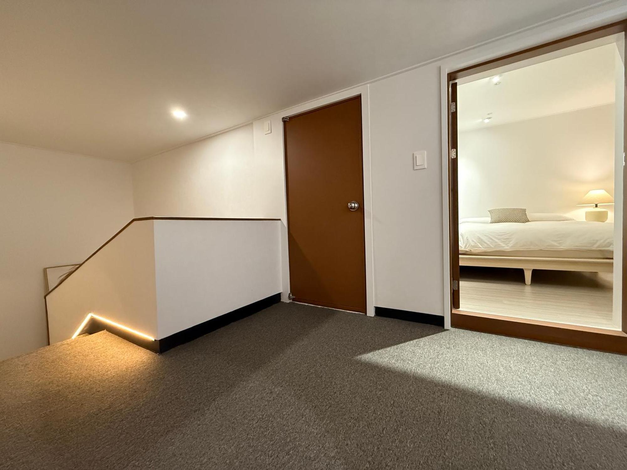 Apartment Mandarin Hongdae *