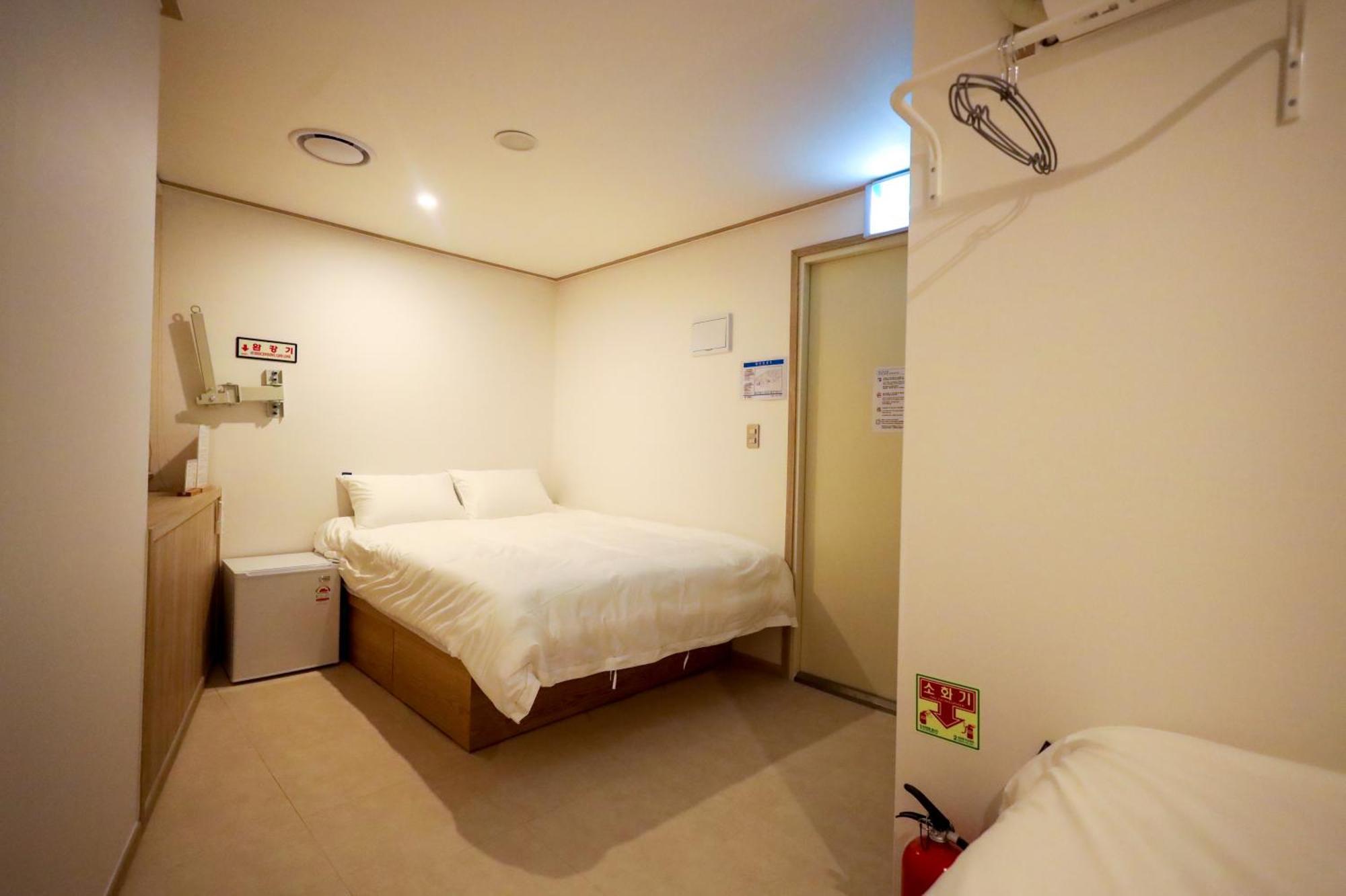 Hostel Manso In Ddp *