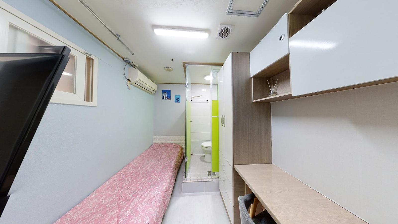 Inn Open House Apgujeong-rodeo ,cony