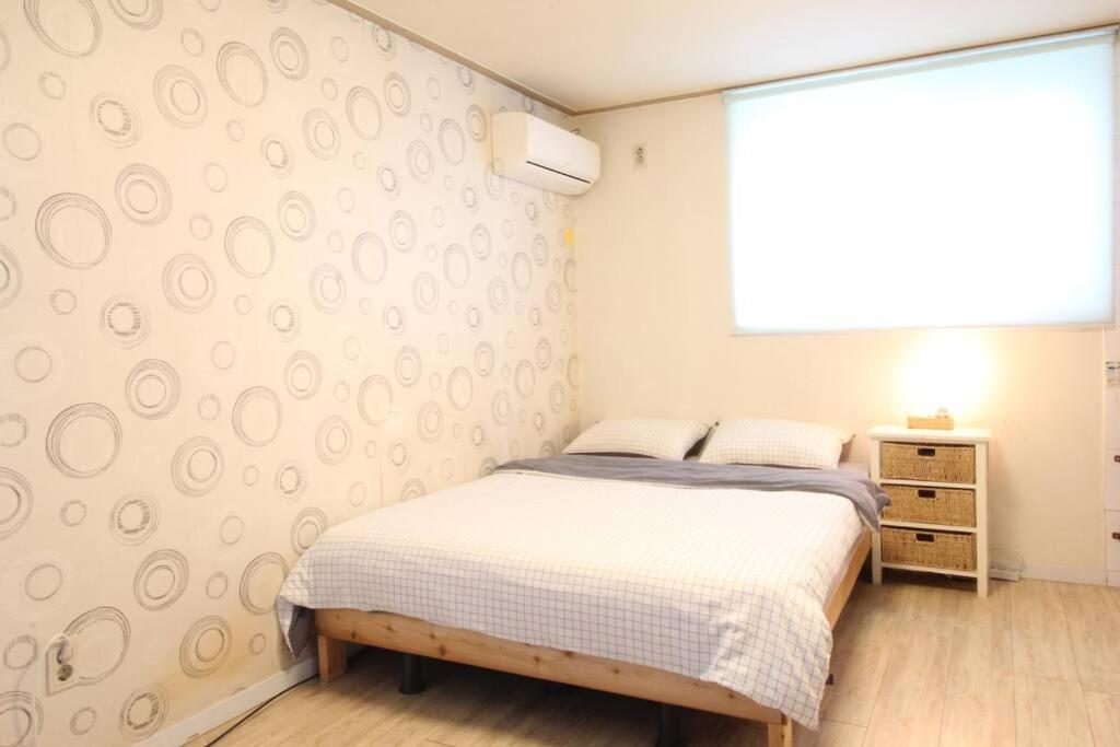 Cozy Between Konkuk Univ & River Park * Seoul