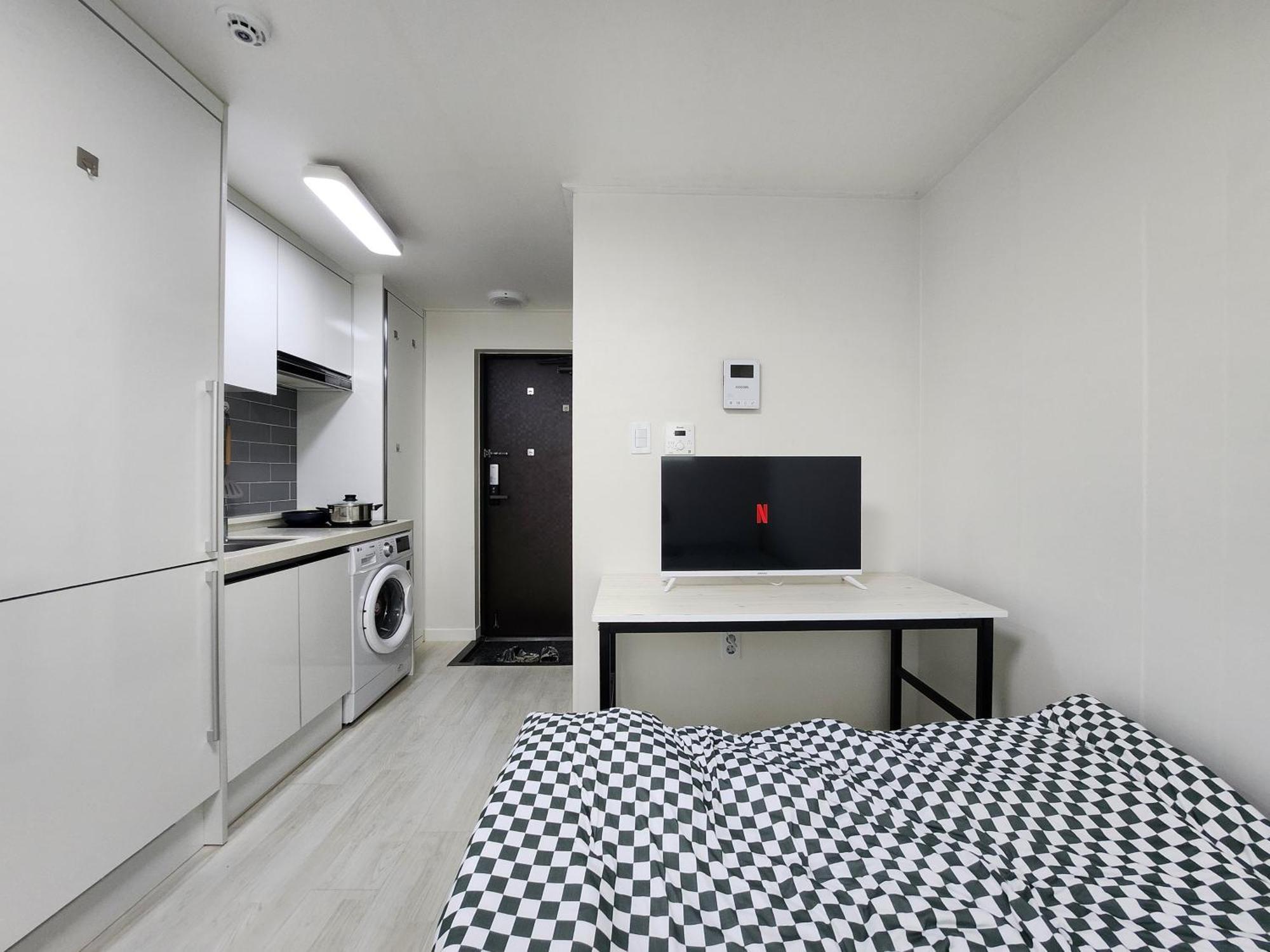 Apartment Cozy Near Soongsil Station Seoul