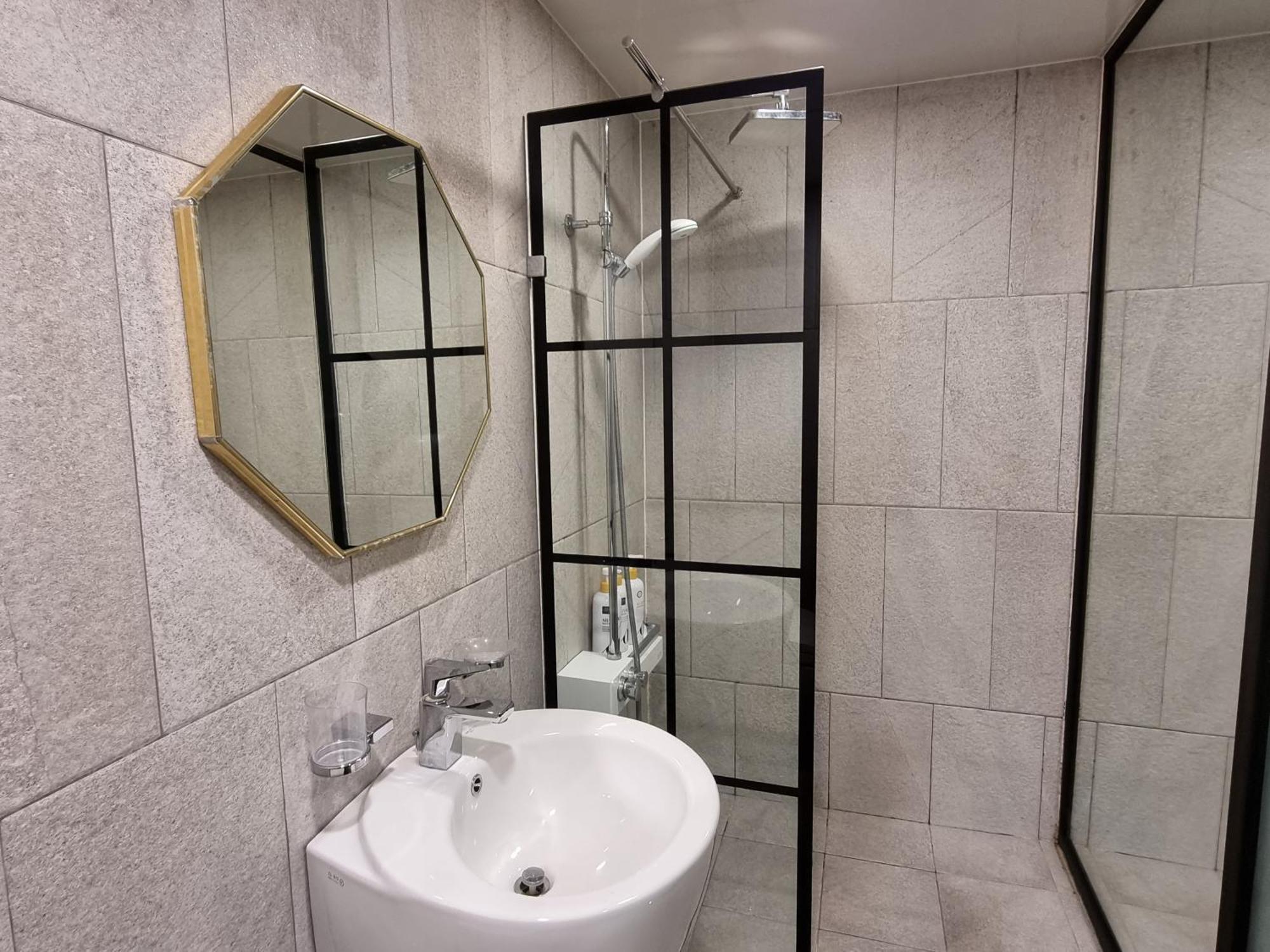 Jamsil Funny Hotel Seoul