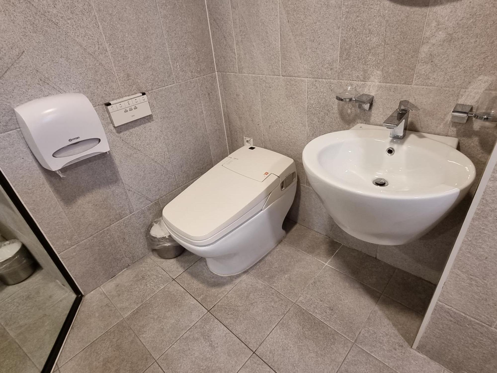 Jamsil Funny Hotel Seoul