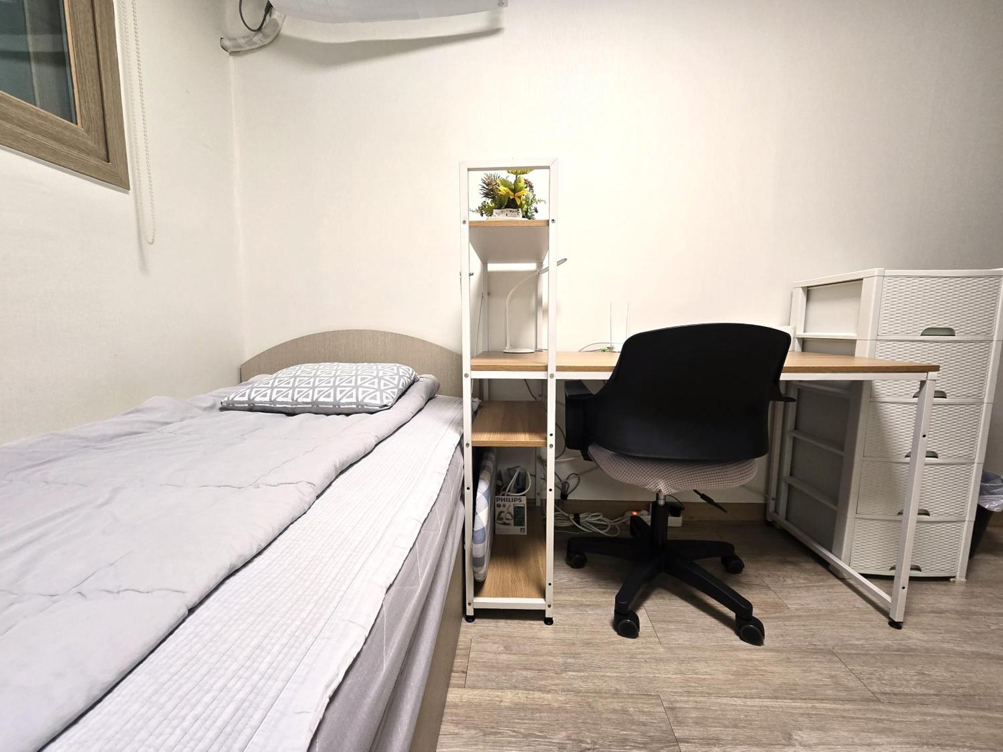 Hongdae, Sinchon Yeonhui House Guest house