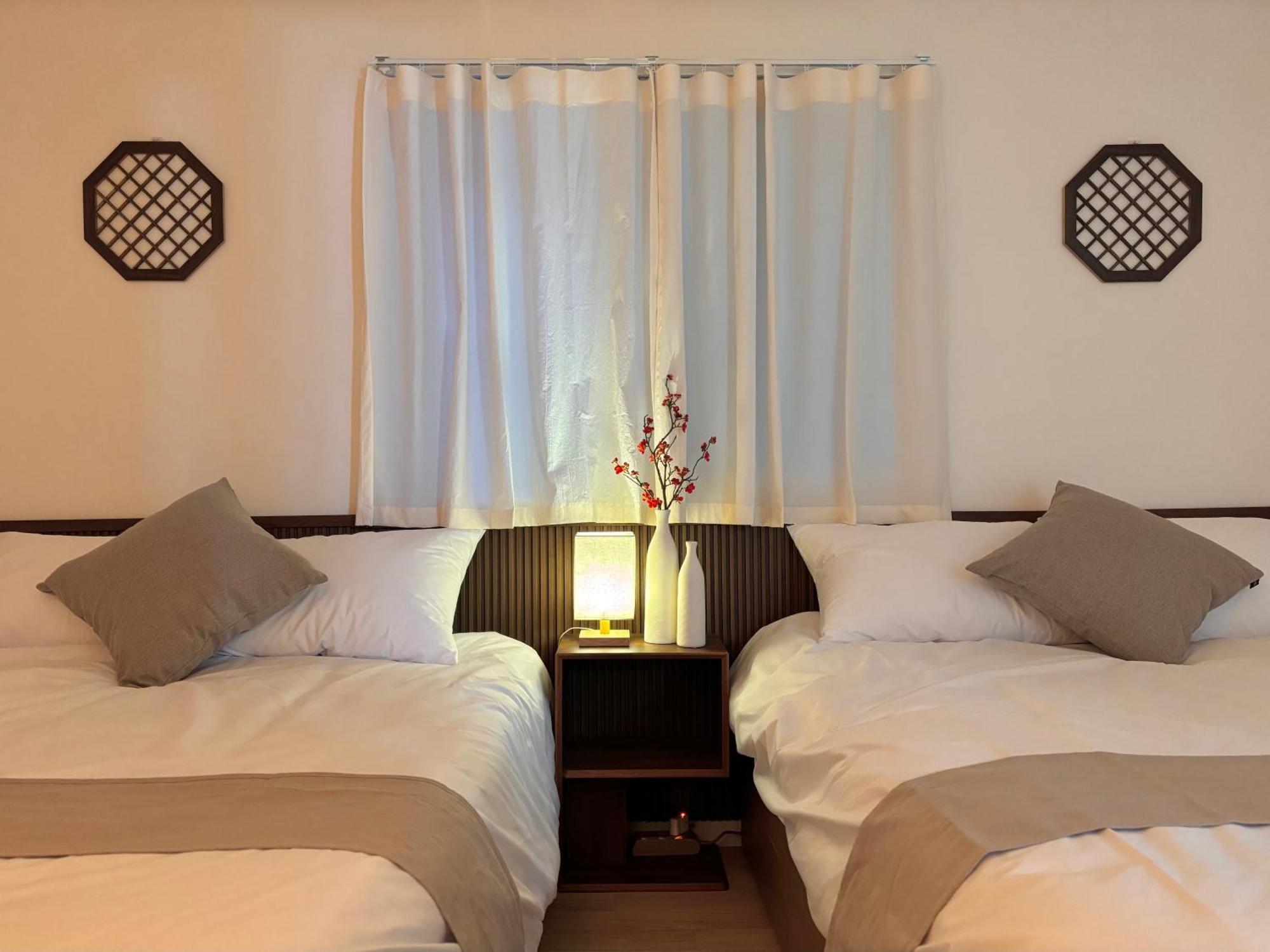 Bbo Stay, #airportbus #subway Line2 #sillimstation #uptoguests #3rooms4beds * Seoul