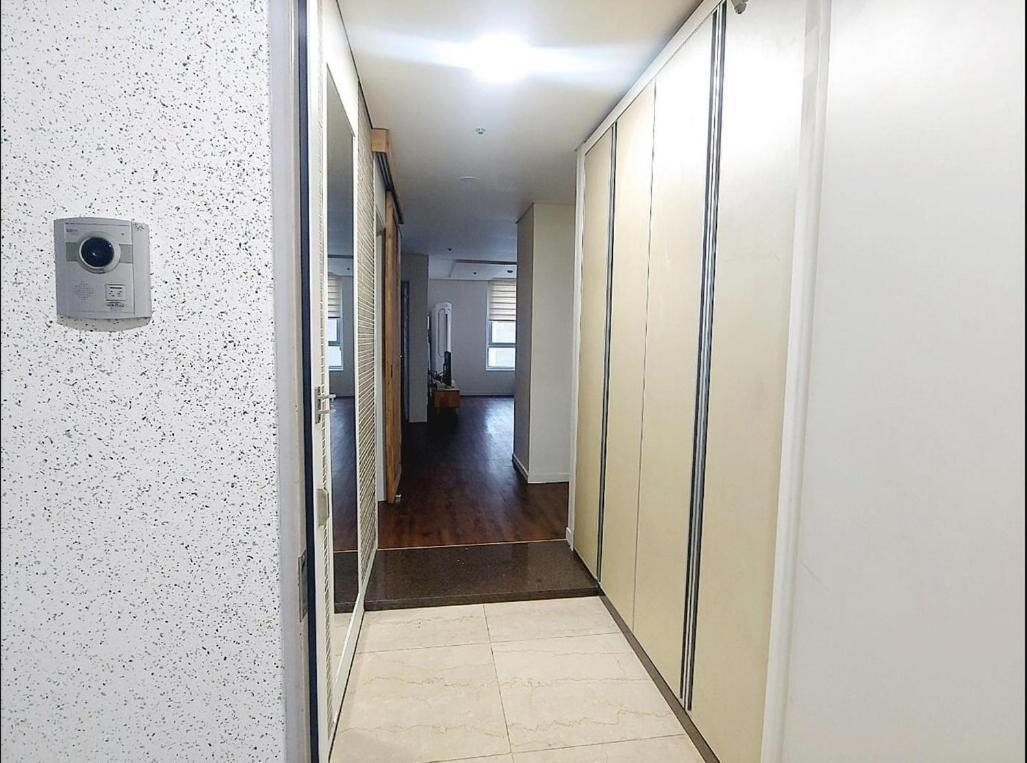 Gangnam 100m 3 Bedrooms 2 Private Bathrooms M Ceo 1 Minute To Coex Fully Furnished 3bdr 2bath Apartment Seoul