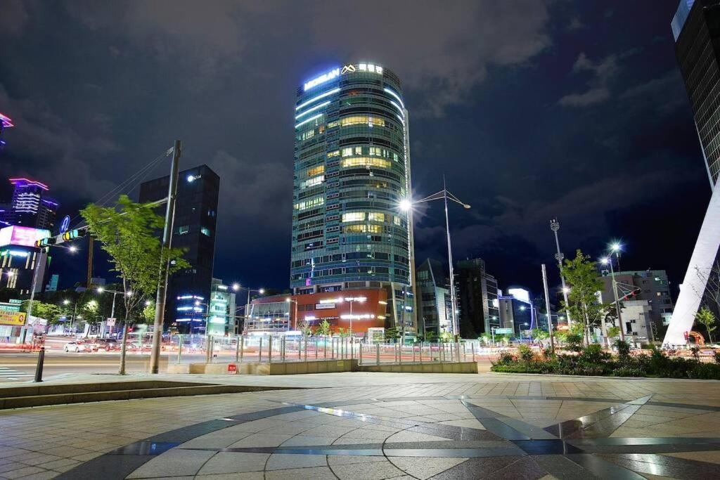 Apartment Signature View House 5mins To Coex Mall Seoul