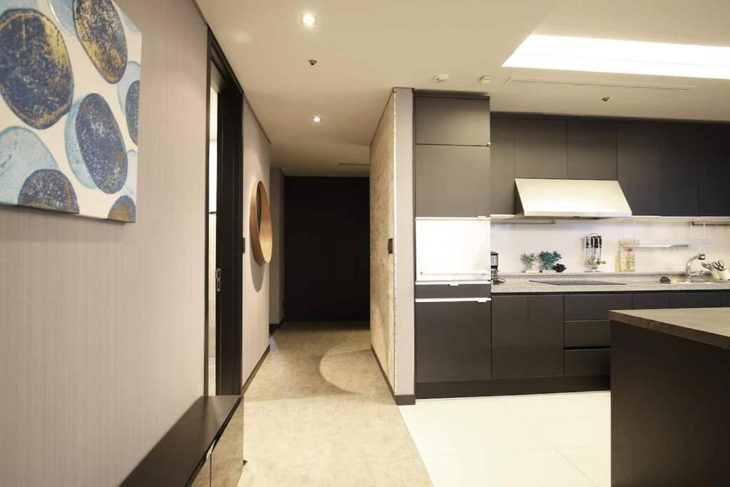 Signature View House 5mins To Coex Mall Apartment Seoul