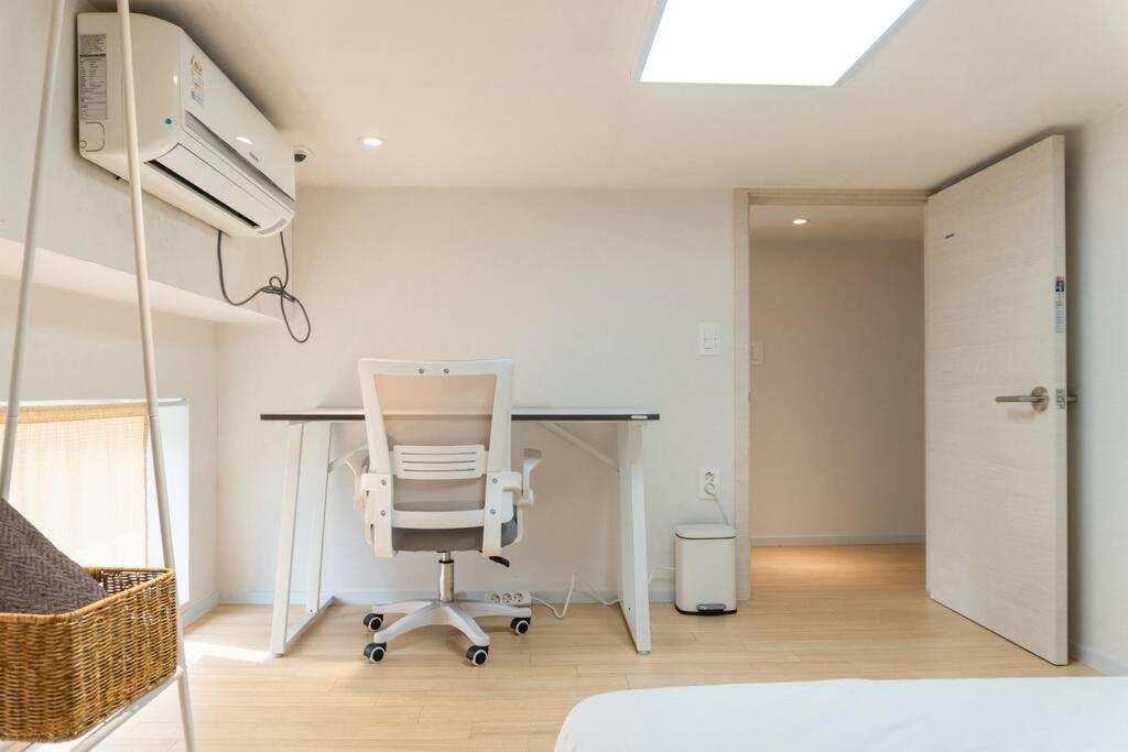 High-rise Loft Coex Gangnam Apartment *