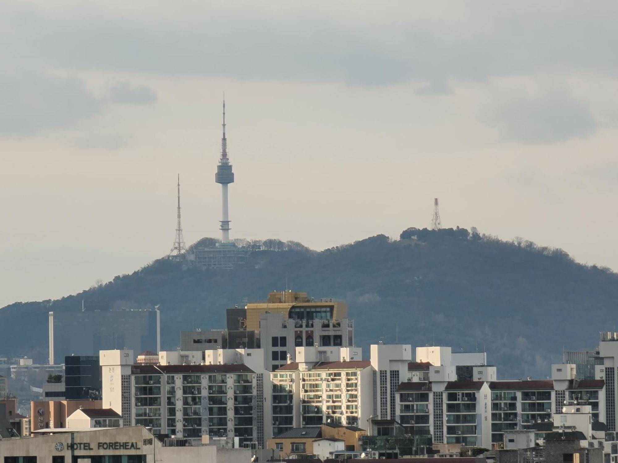 Apartment Skyview Duplex House-03 Seoul