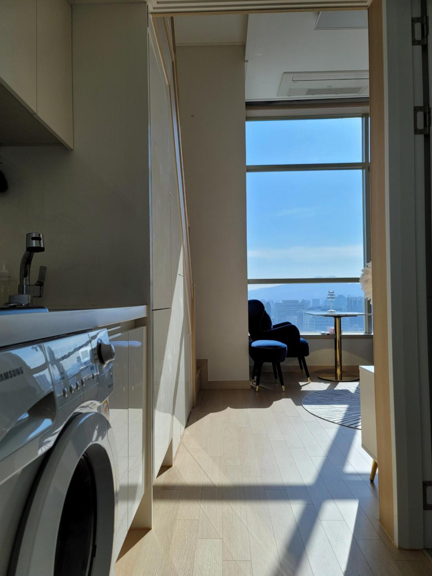 Skyview Duplex House-03 Apartment Seoul