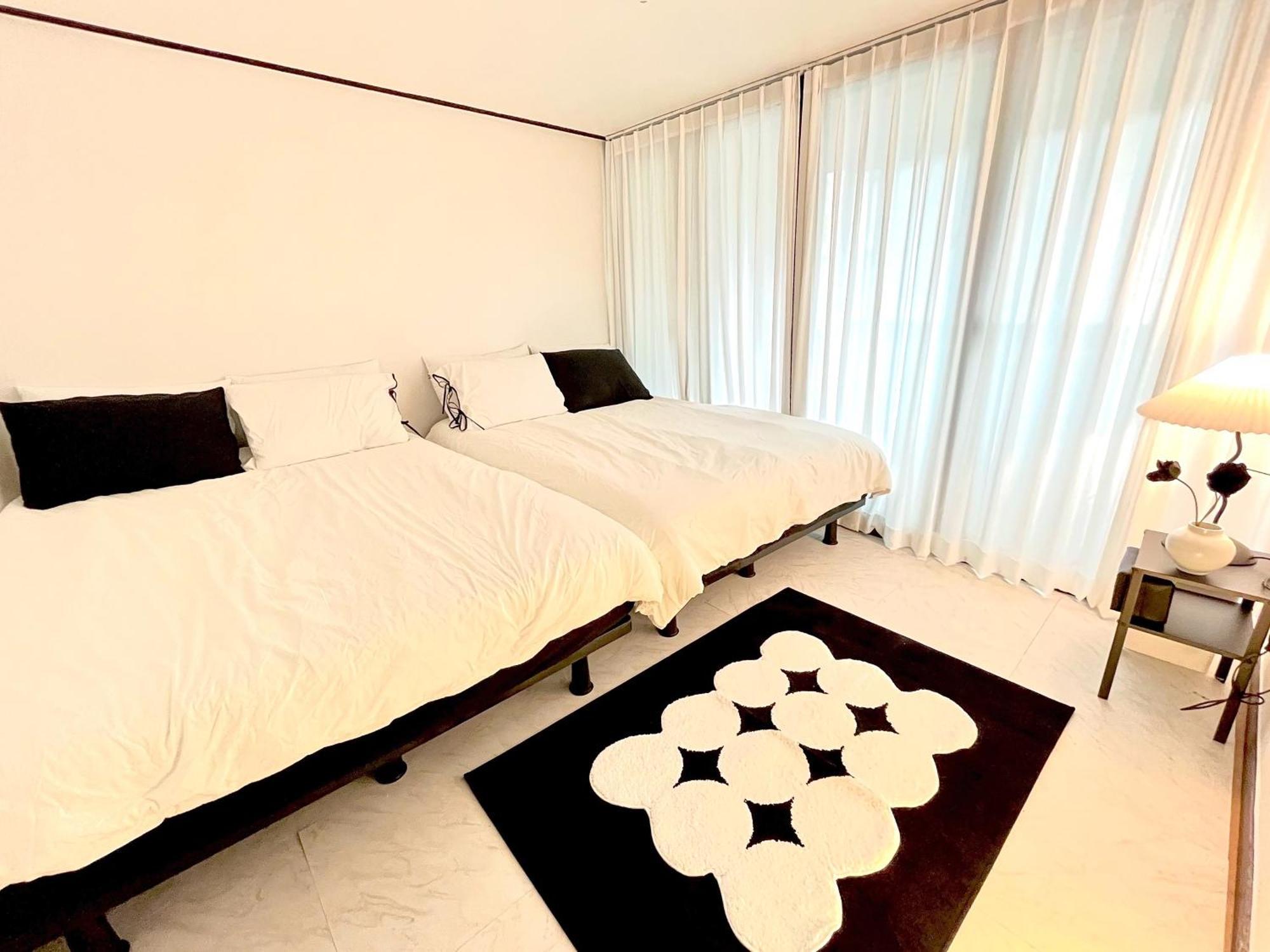 Apartment #newopen#gangnam High-end#ev#parking#subwaystation5min *