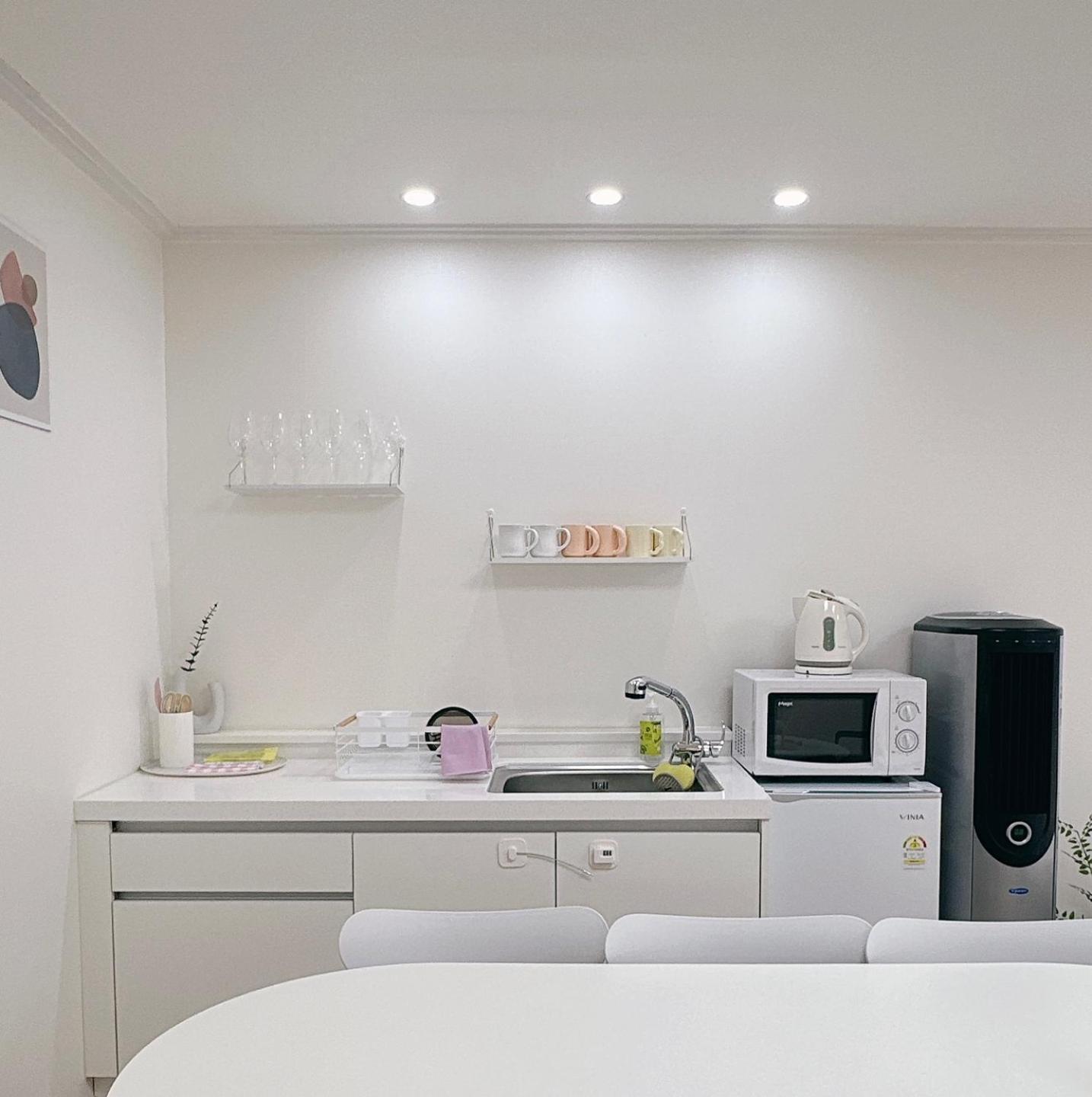 Apartment New Remodeling Hongdae House *