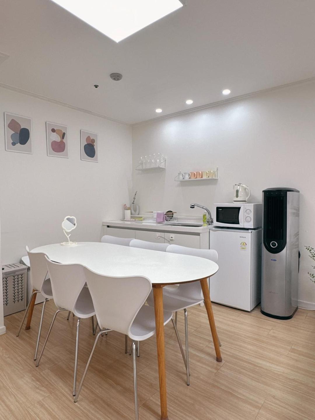 New Remodeling Hongdae House Apartment Seoul