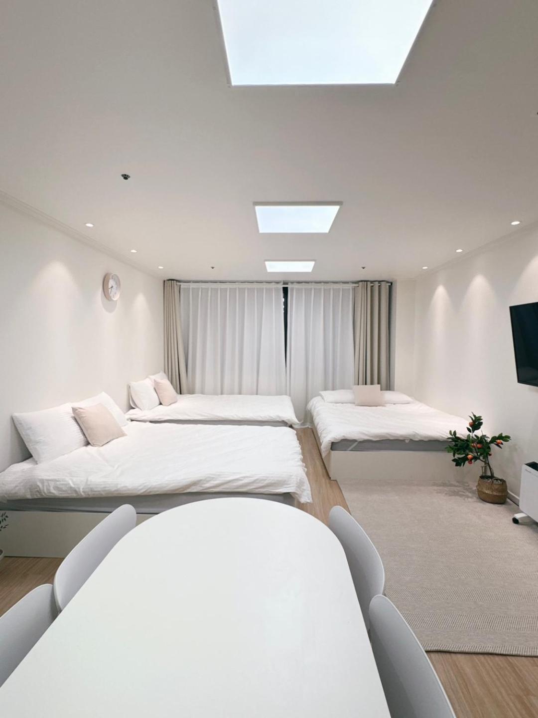 New Remodeling Hongdae House Apartment *