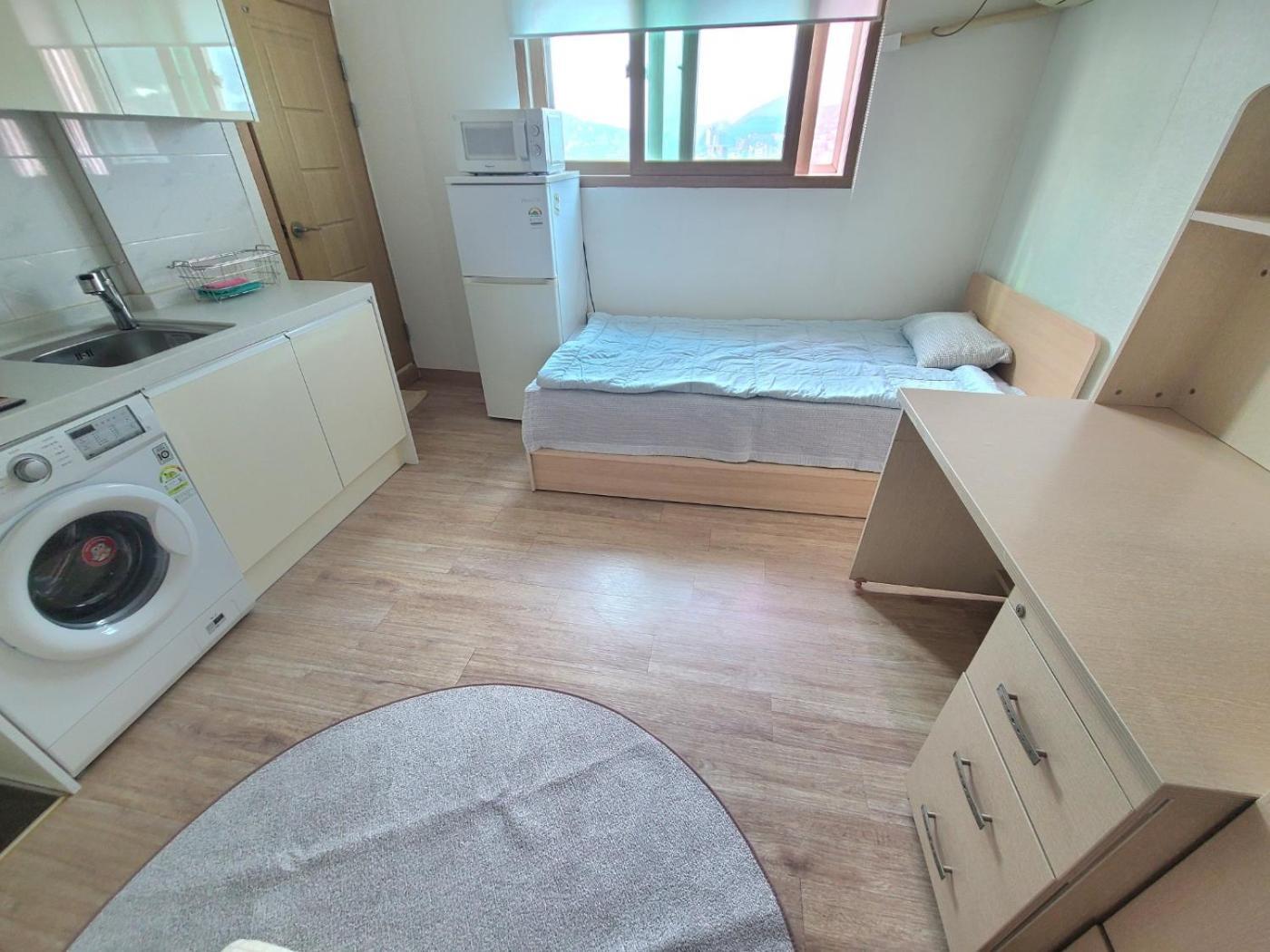 Guest house Hongdae, Sinchon Yeonhui House Seoul