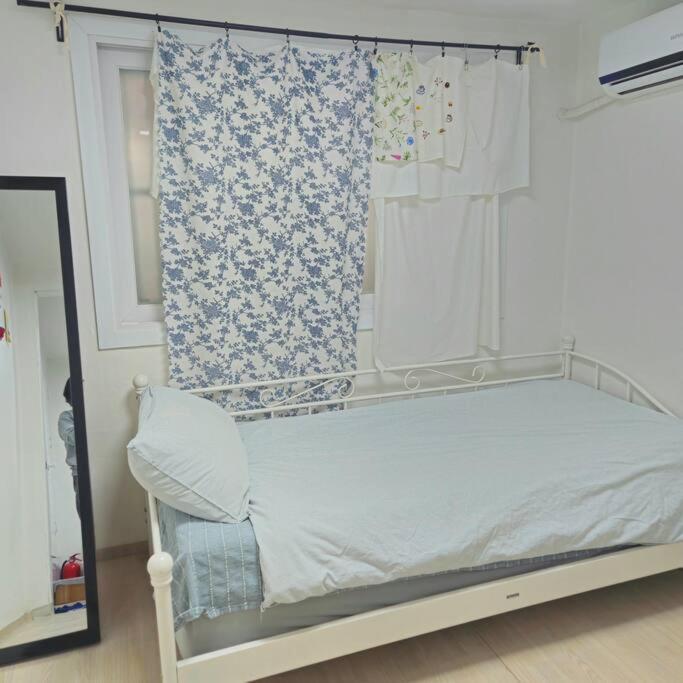 Two By Gyeongbokgung Apartment *