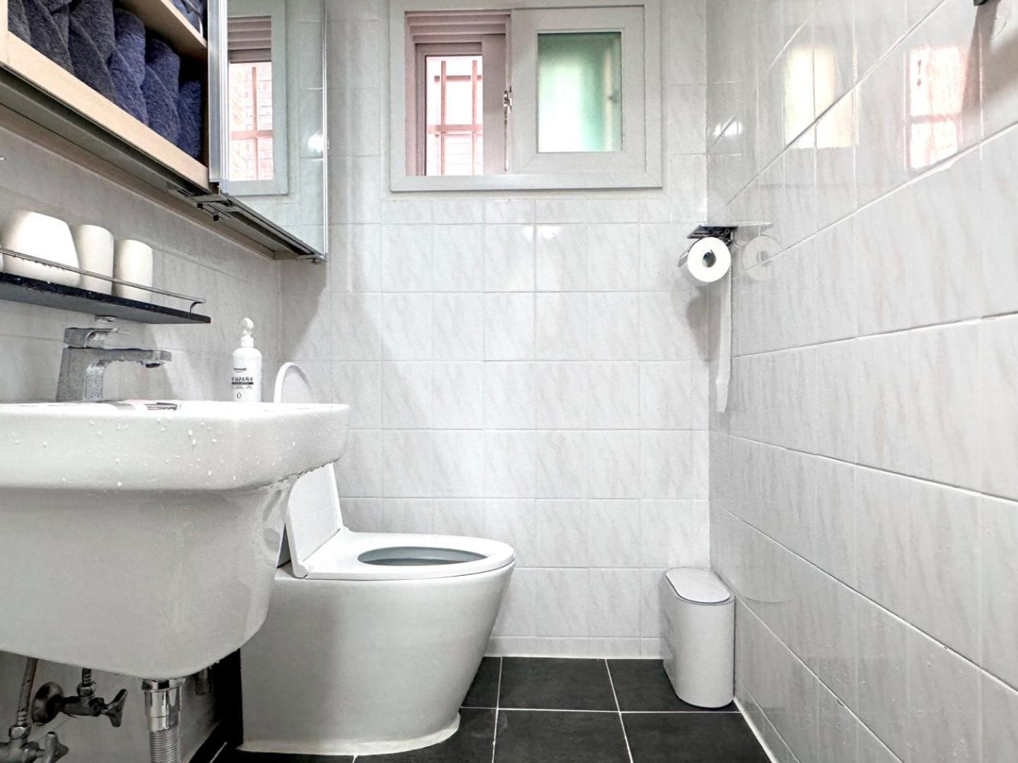 Mapo Guest house