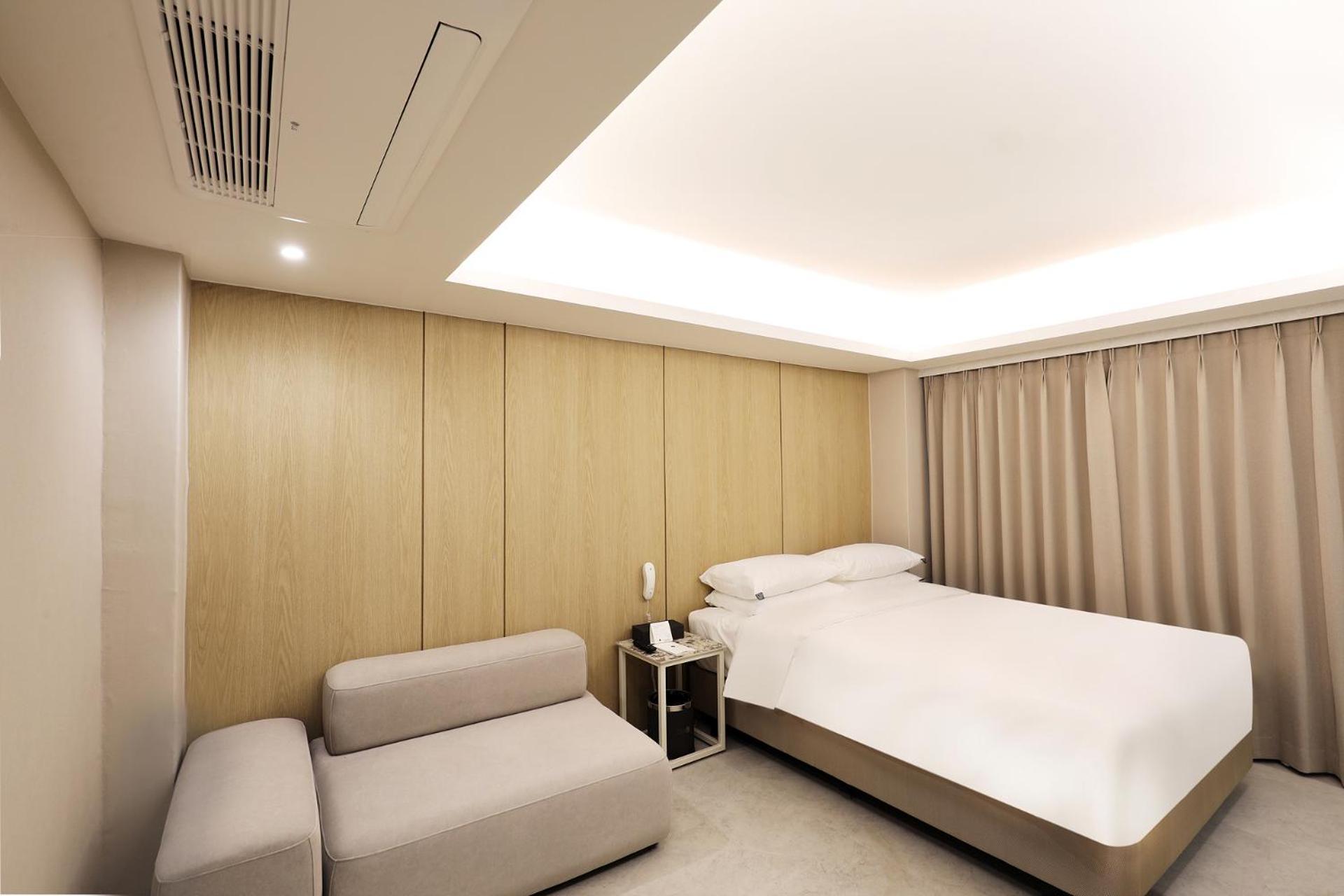 Hotel By The Designers