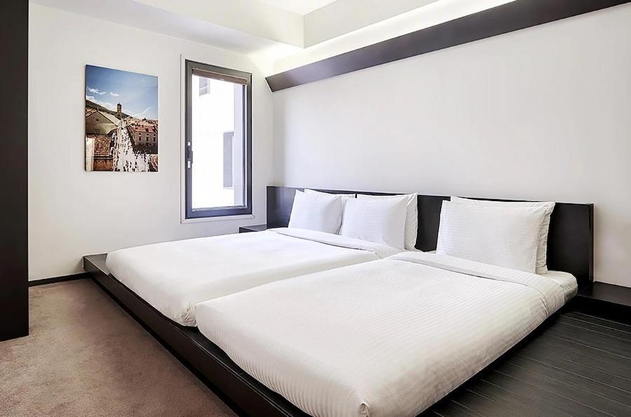 Sotetsu The Splaisir Myeongdong 4*