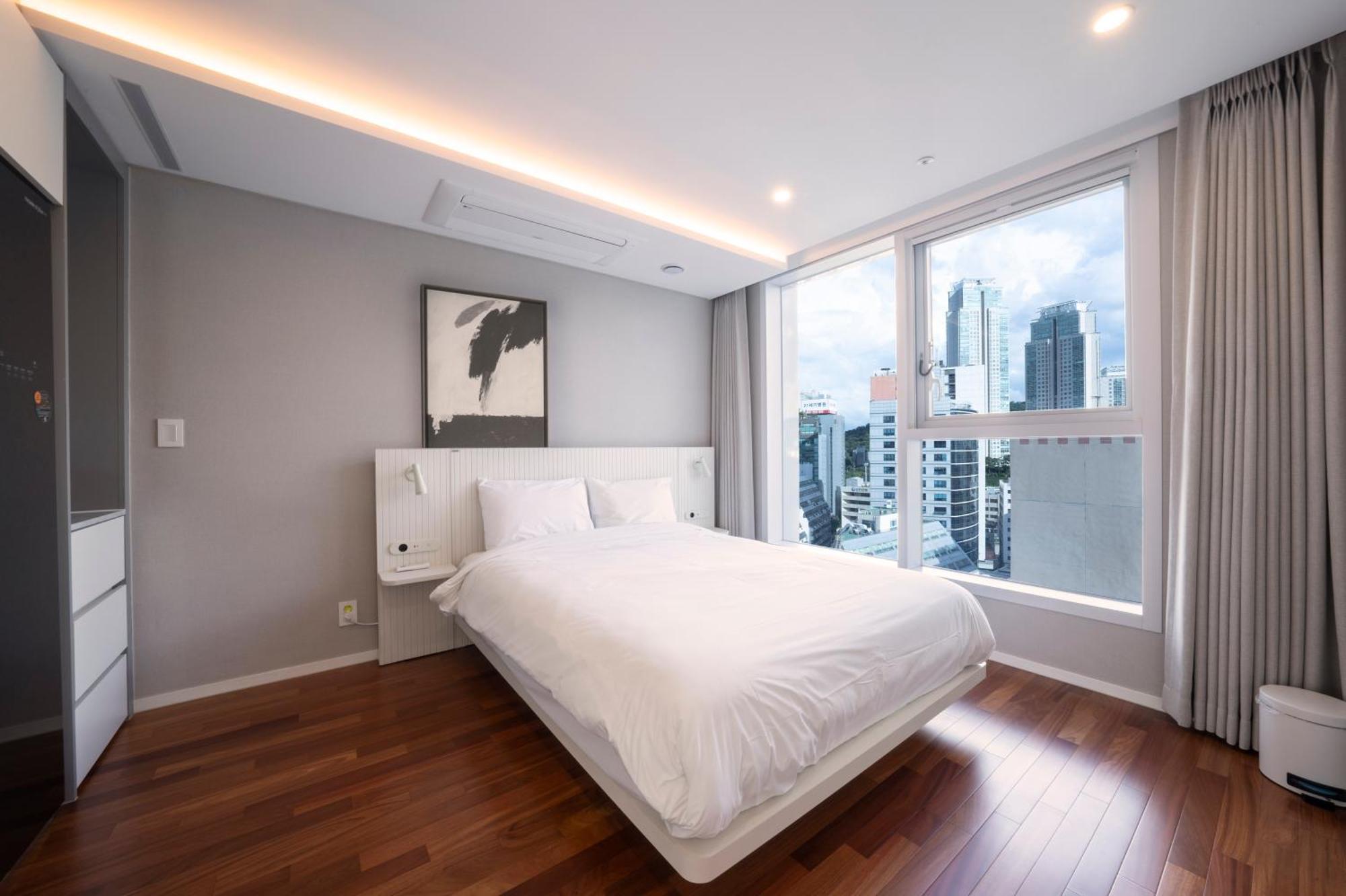 Apartment Uh Flat The Seocho Seoul