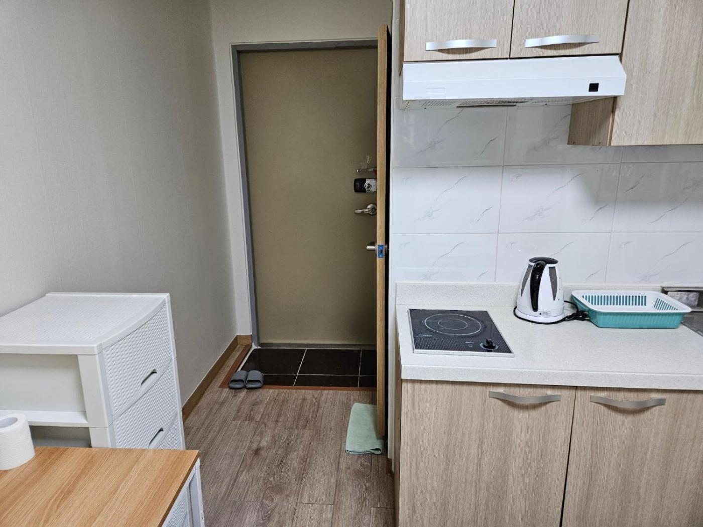 Hongdae, Sinchon Yeonhui House Guest house *