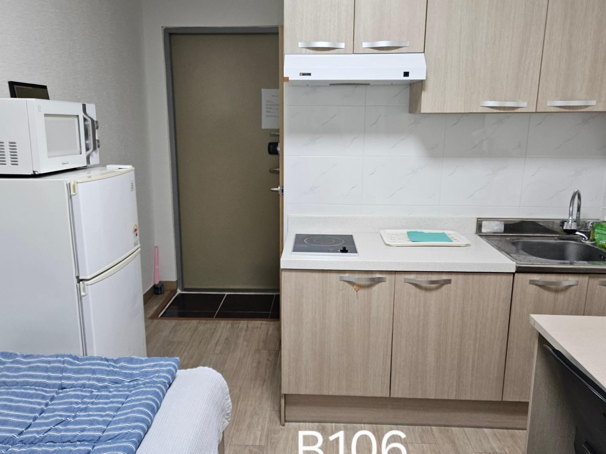 Hongdae, Sinchon Yeonhui House Guest house Seoul