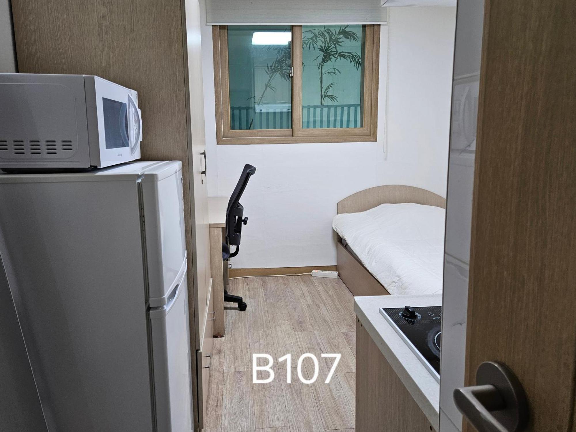 Hongdae, Sinchon Yeonhui House Guest house Seoul