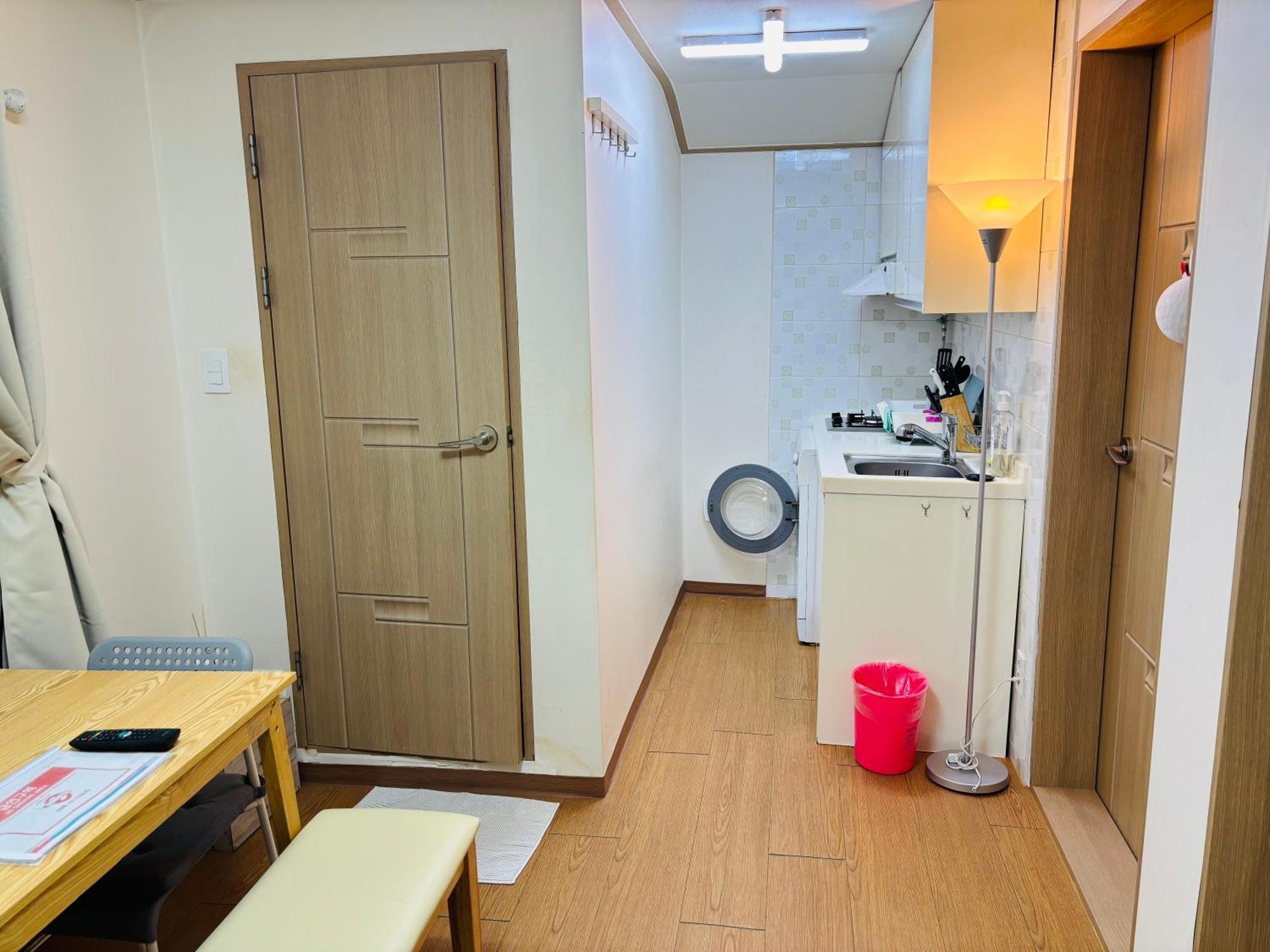 Apartment Travel House 2room *