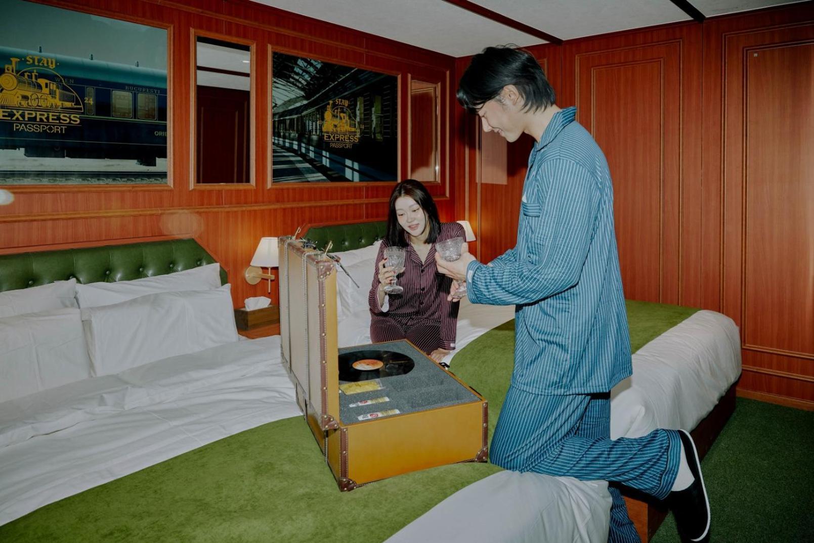 Passport Express Dangsan * Seul