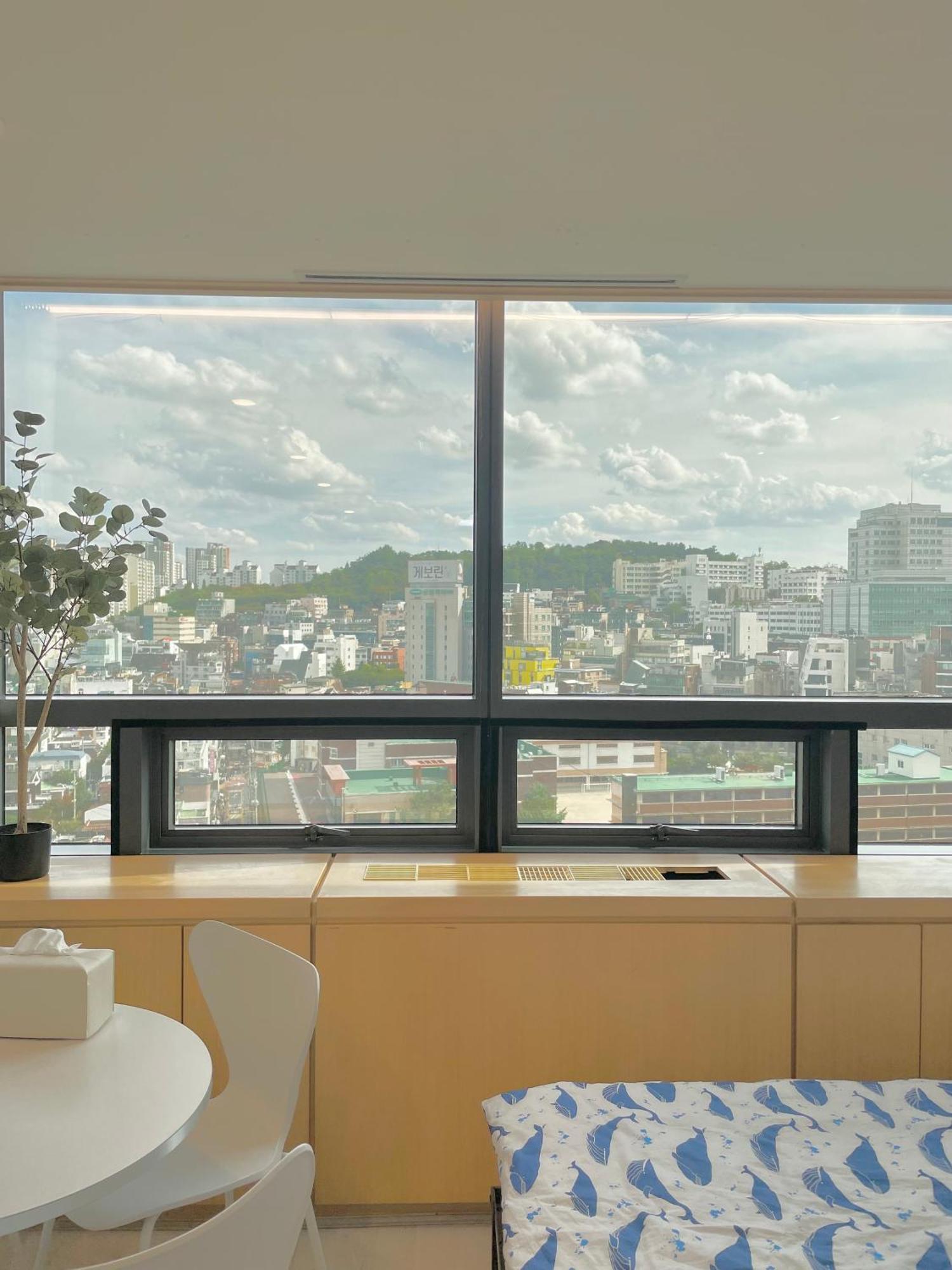 New, 1-minute Walk From Hongdae Entrance Station, Great Namsan Tower View *