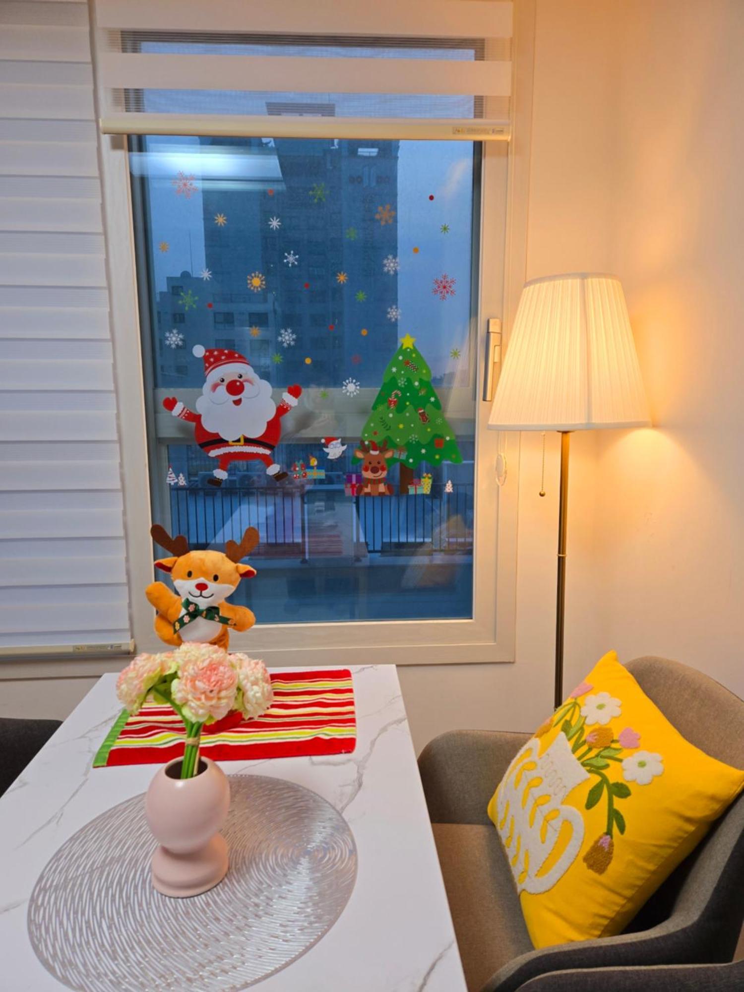 Apartment Gamseong House #gimpo Airport 10 Min #hwagok Station #netflix #beamprojet #niceview *